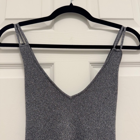 Silver Shimmery Metallic Ralph Lauren V-Neck Sweater Tank - Picture 5 of 5